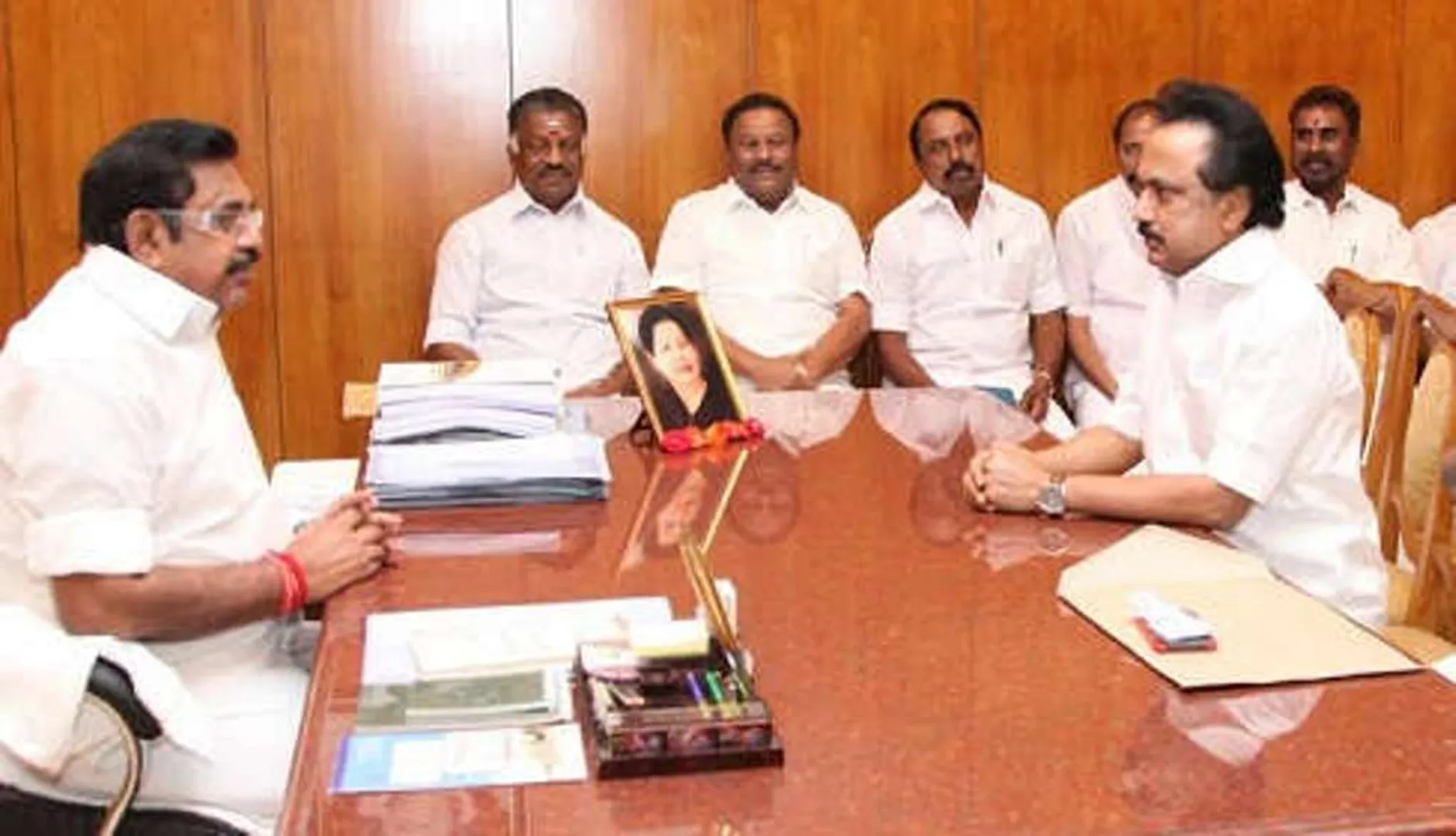 edapadi stalin